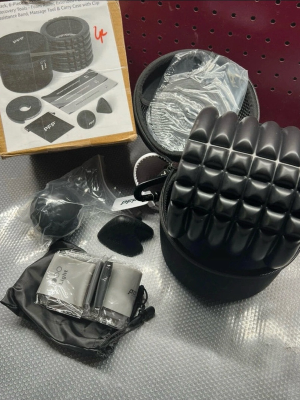 Performance Packed-mobility package includes 6 training and recovery tools.